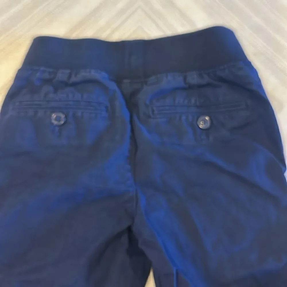 Gap Kids Boys Navy Blue Pull Up - Size S